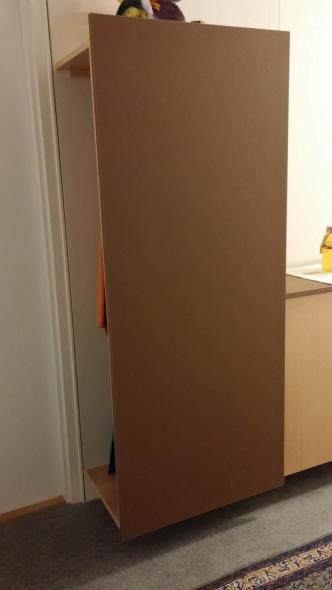 Flurschrank mit Garderobe 